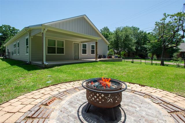 Building Photo - 347 Enchanted Dr