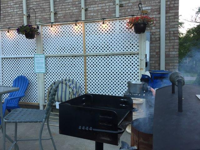 Building Photo - 164 Lakeshore Drive