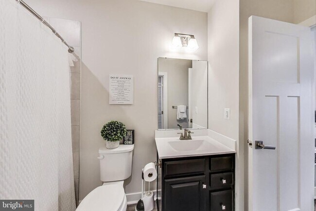 Building Photo - 10020 Ruffian Wy