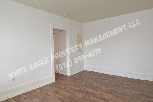 Building Photo - 738 Harrison Ave