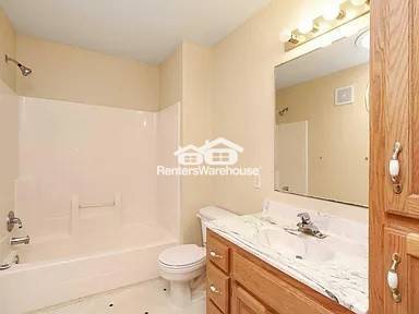 Building Photo - 609 2nd St NW