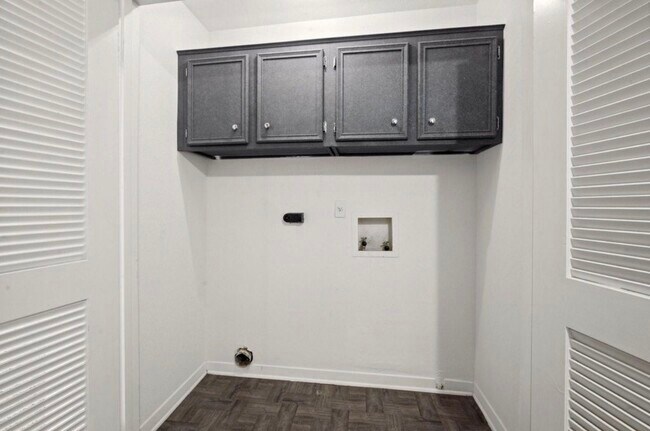 Building Photo - 7736 Challie Ln