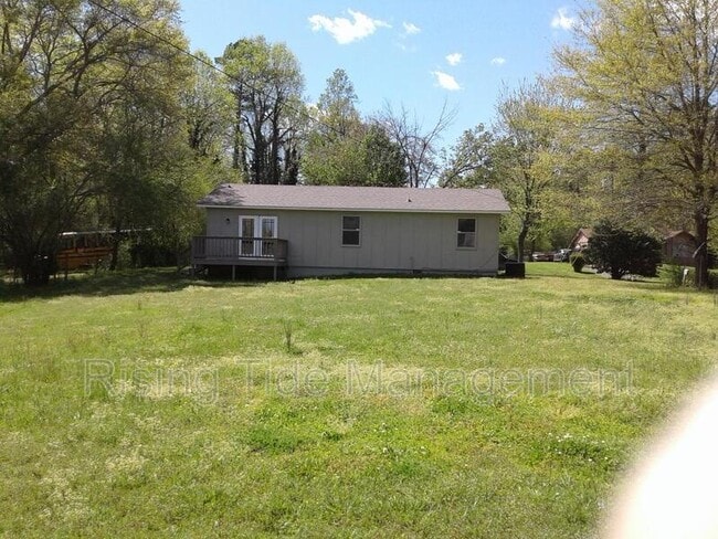 Building Photo - 6109 Shady Ln