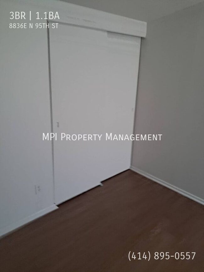 Building Photo - 8836E N 95TH St