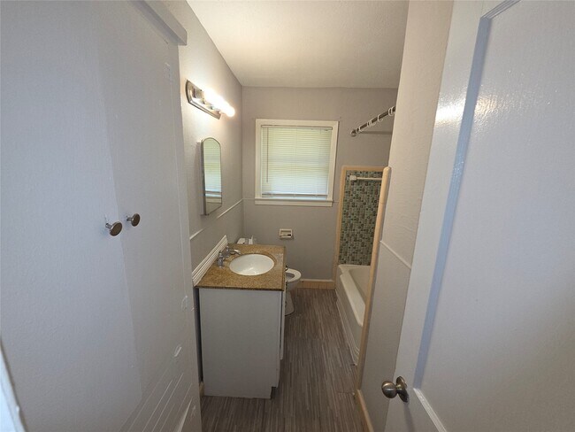 Building Photo - 3723 Odin Ct