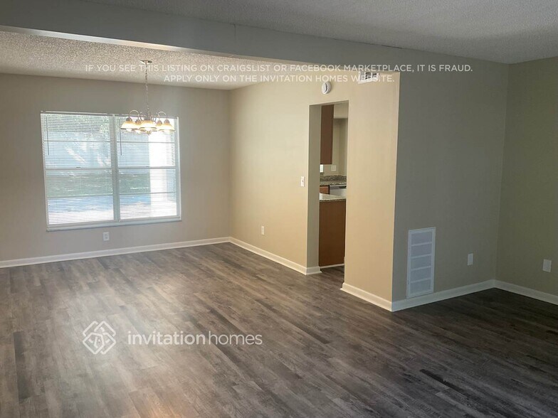 Building Photo - 7009 Summerbridge Dr