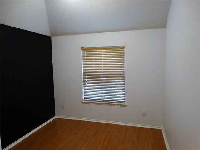 Building Photo - 7208 Yellowstone Dr