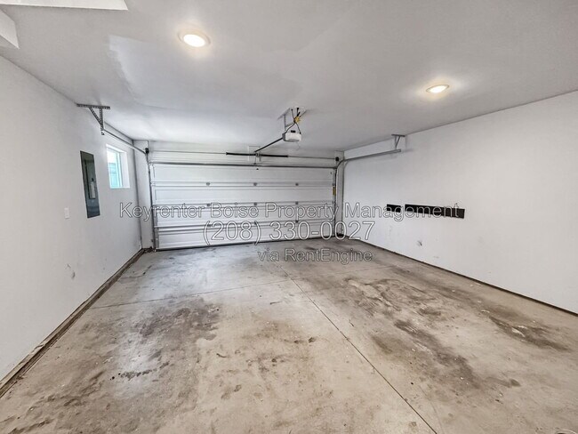 Building Photo - 1198 S Marietta Spur Ln