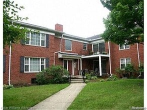 Building Photo - 27689 Echo Valley W