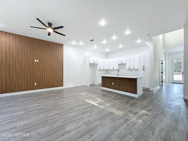 Building Photo - 8912 Hogan Rd