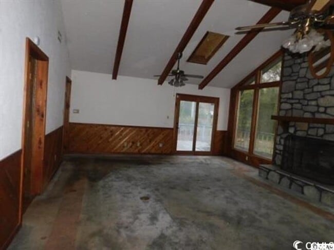Building Photo - 51 Plantation Rd