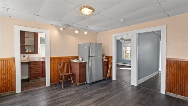 Building Photo - 21 Highland Ave