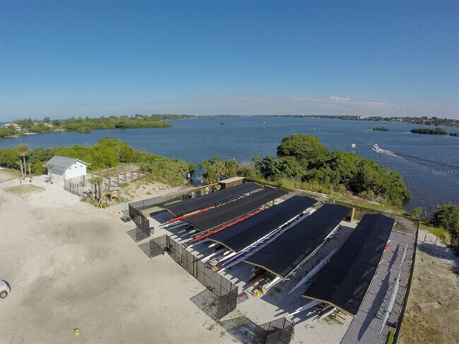 Building Photo - 101 Avenida De Bahia