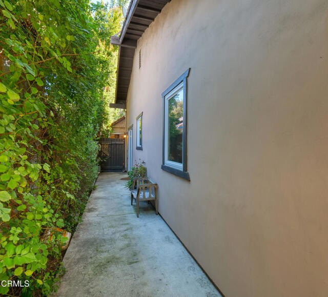 Building Photo - 475 Cypress Ave