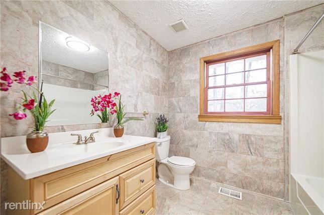 Building Photo - 3 br, 2 bath House - 3599 N Druid Hills Road
