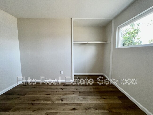 Building Photo - 3313 Clairemont Mesa Blvd