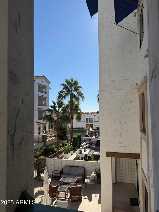 Building Photo - 2511 W Queen Creek Rd