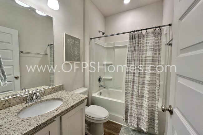 Building Photo - 8090 Silver Maple Dr