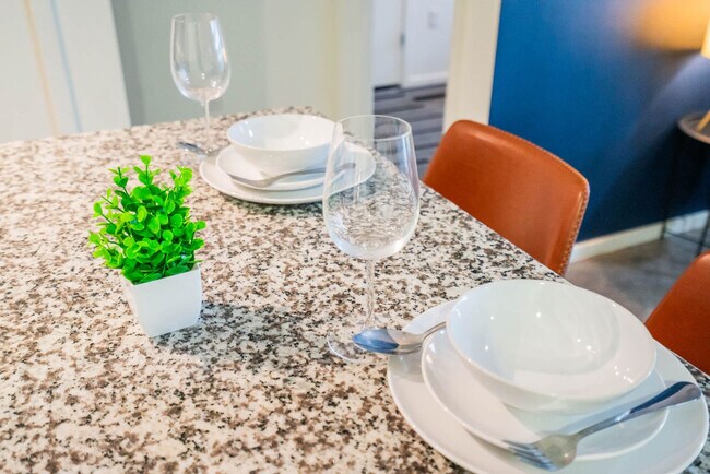 Building Photo - 888 N 4th St