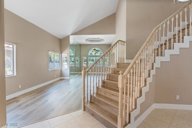 Primary Photo - 1817 Tropical Breeze Dr