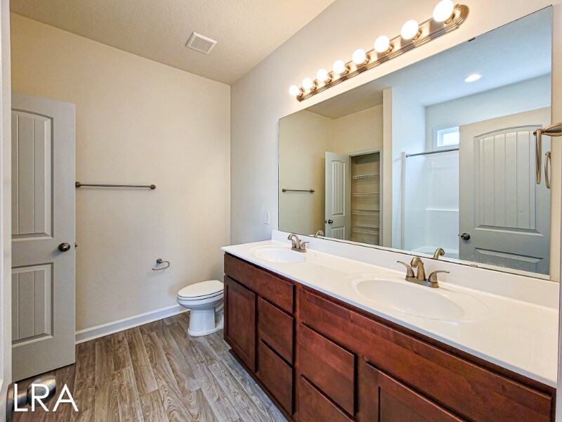 Building Photo - 520 Shallotte Ln