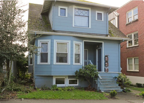 Primary Photo - 1111 E Republican St