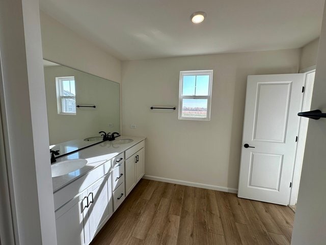 Building Photo - 5951 Hawkweed Dr