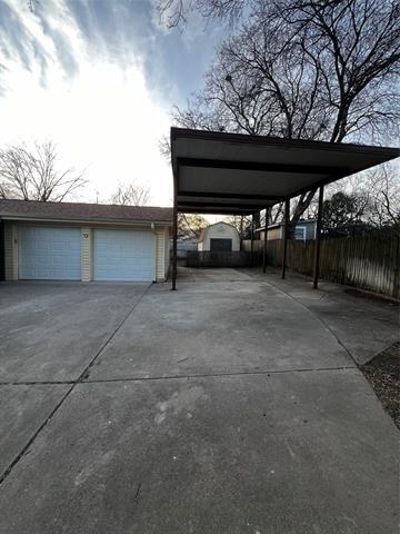 Building Photo - 8300 Doreen Ave