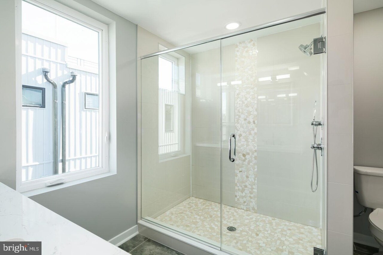 Building Photo - 815 Perkiomen St