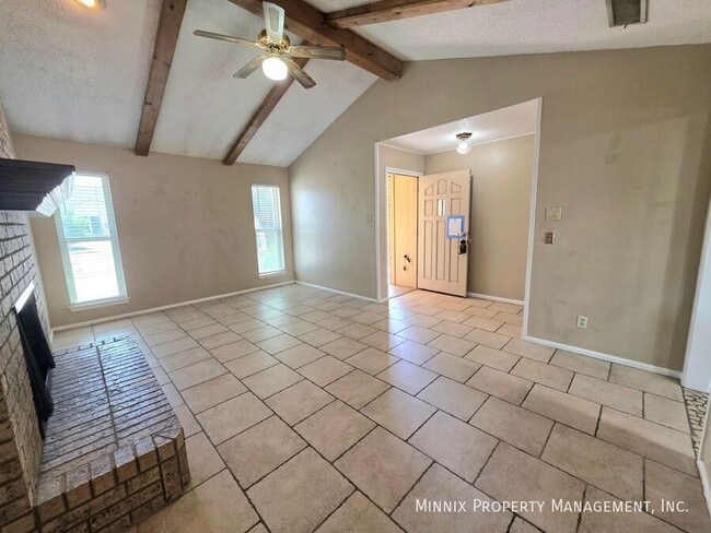 Building Photo - 4800 Dentcrest Dr