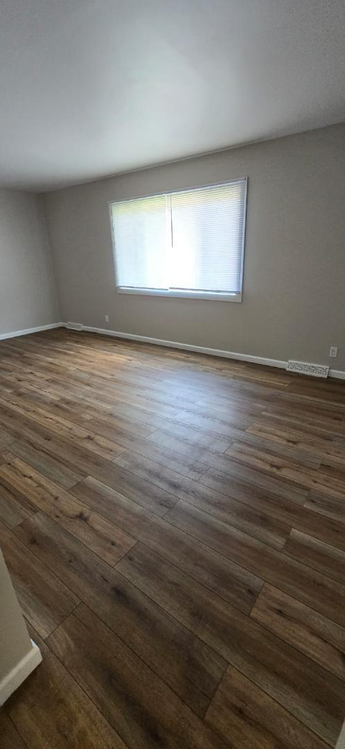 Building Photo - 5287 Kalamazoo Ave SE