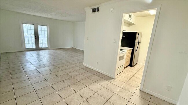 Building Photo - 415 Wymore Rd