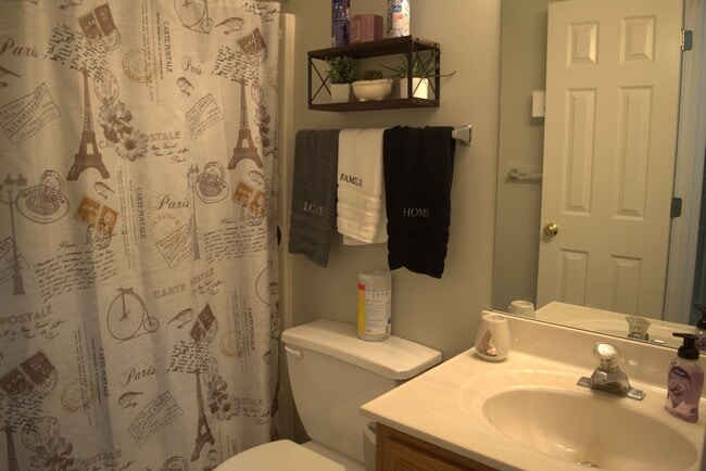 Building Photo - 309 Grampian Dr