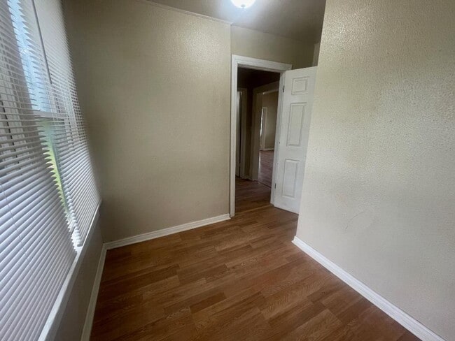 Building Photo - 3 Bedroom plus study, 2 Bathroom Home For ...