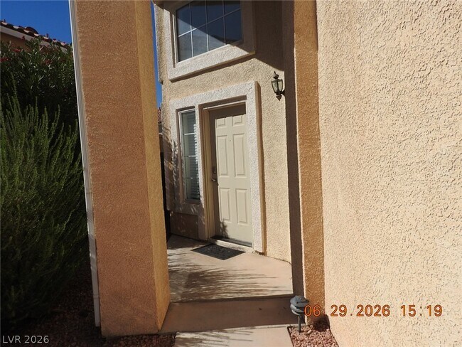 Building Photo - 742 Endicott Ct