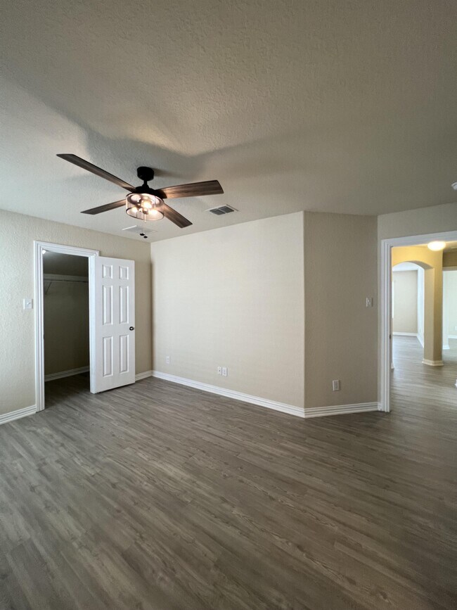 Building Photo - 25042 McBride Dr