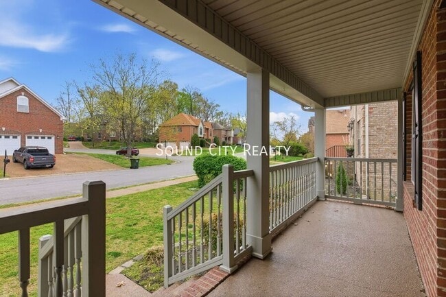 Building Photo - 5112 Bay Overlook Dr