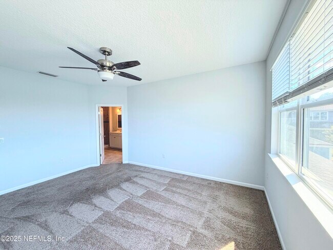 Building Photo - 55 Tamar Ct