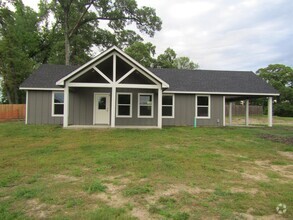 Building Photo - 355 Garrison Dr