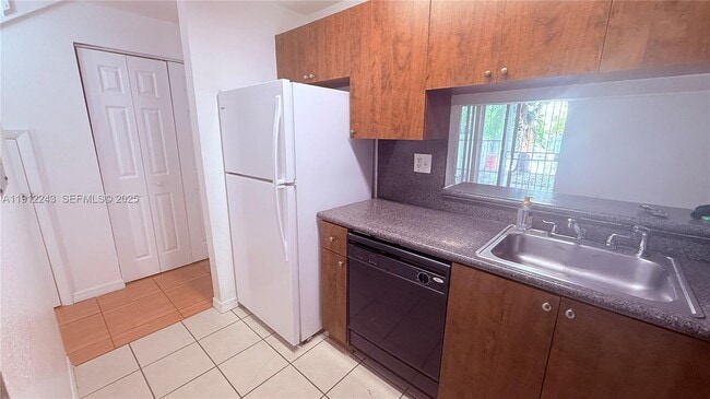 Building Photo - 2243 NW 135th Terrace