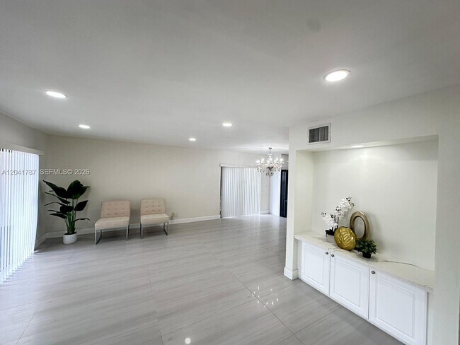 Building Photo - 11603 NW 29th St