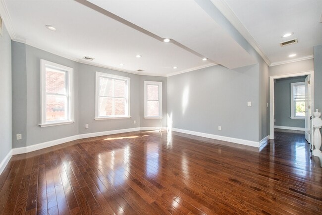 Building Photo - 894 AVENUE C