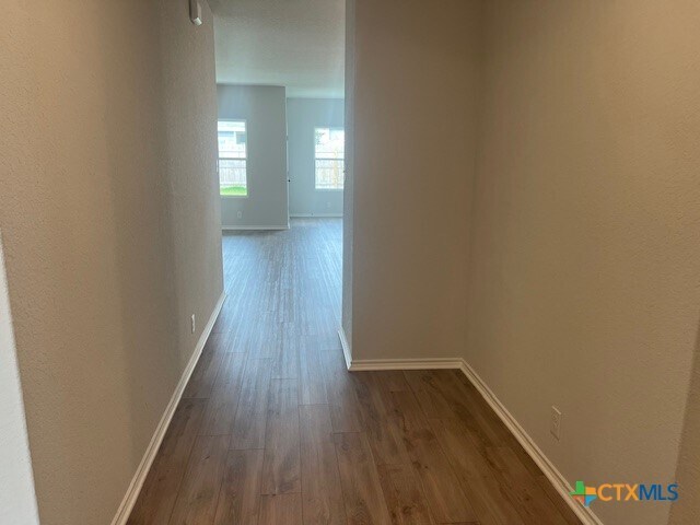 Building Photo - 105 Beveridge Rd