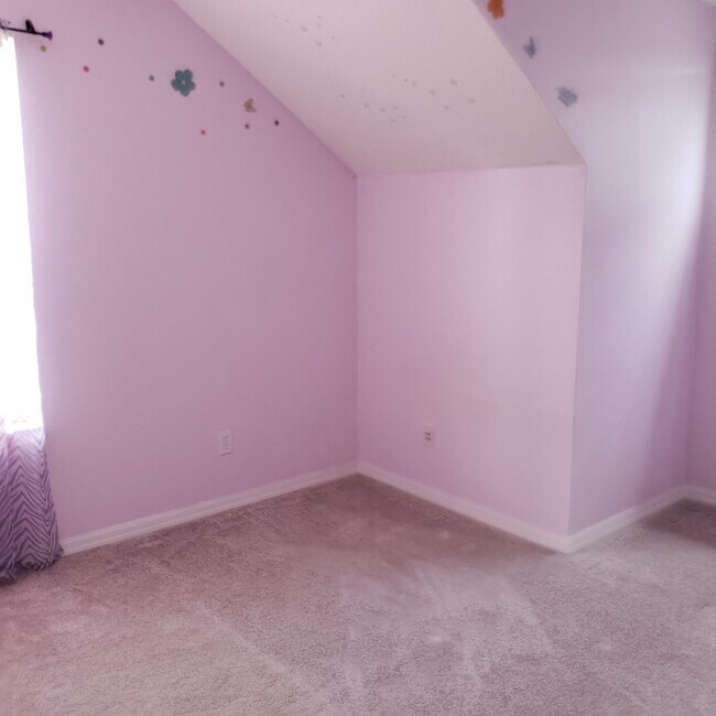 Building Photo - 5853 Wrenwater Dr