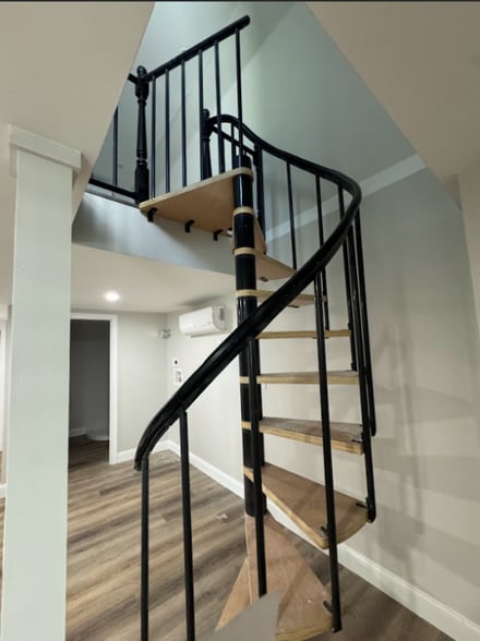 Building Photo - 510 Main St