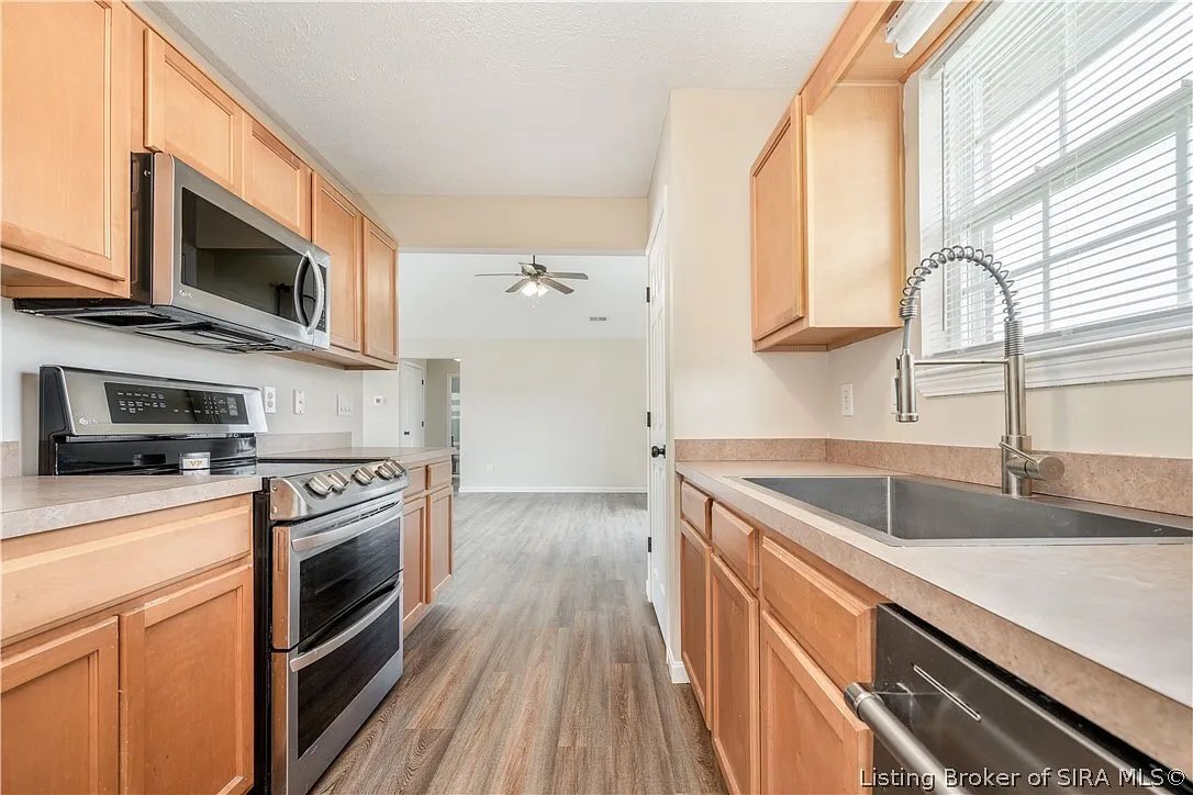 Building Photo - 2801 Boulder Ct
