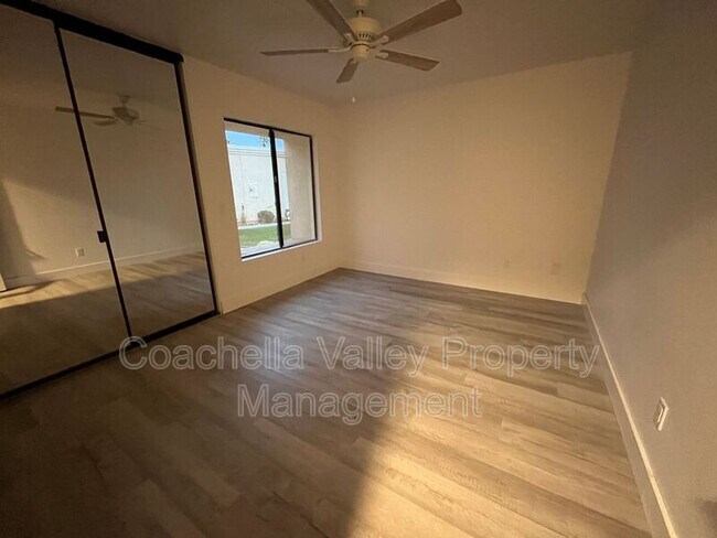 Building Photo - 41682 Aventine Ct