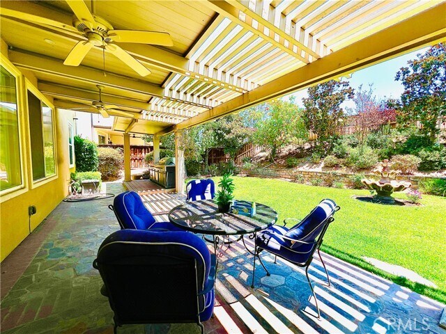 Building Photo - 10920 Playa Del Sol