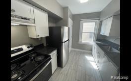 Building Photo - 627 Frederick St
