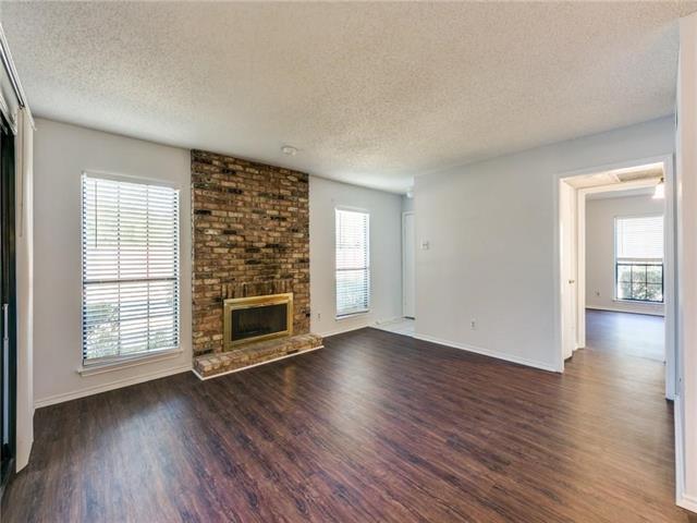 Building Photo - 15221 Berry Trail